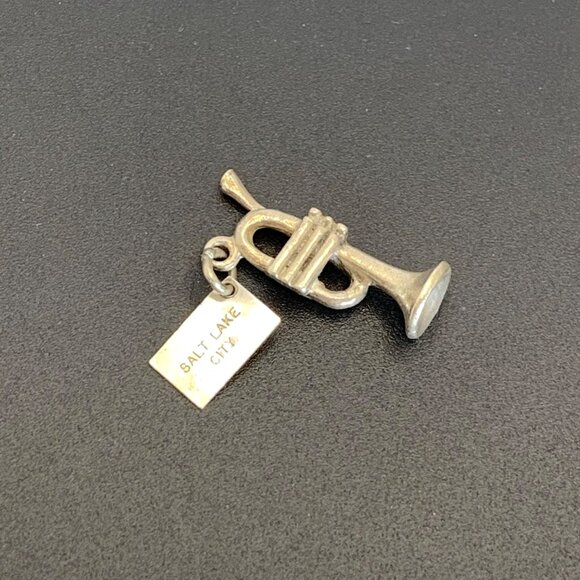 Vintage Sterling Silver 925 Trumpet Charm w/ Salt Lake City, Utah Tag 1" Long - Picture 2 of 8